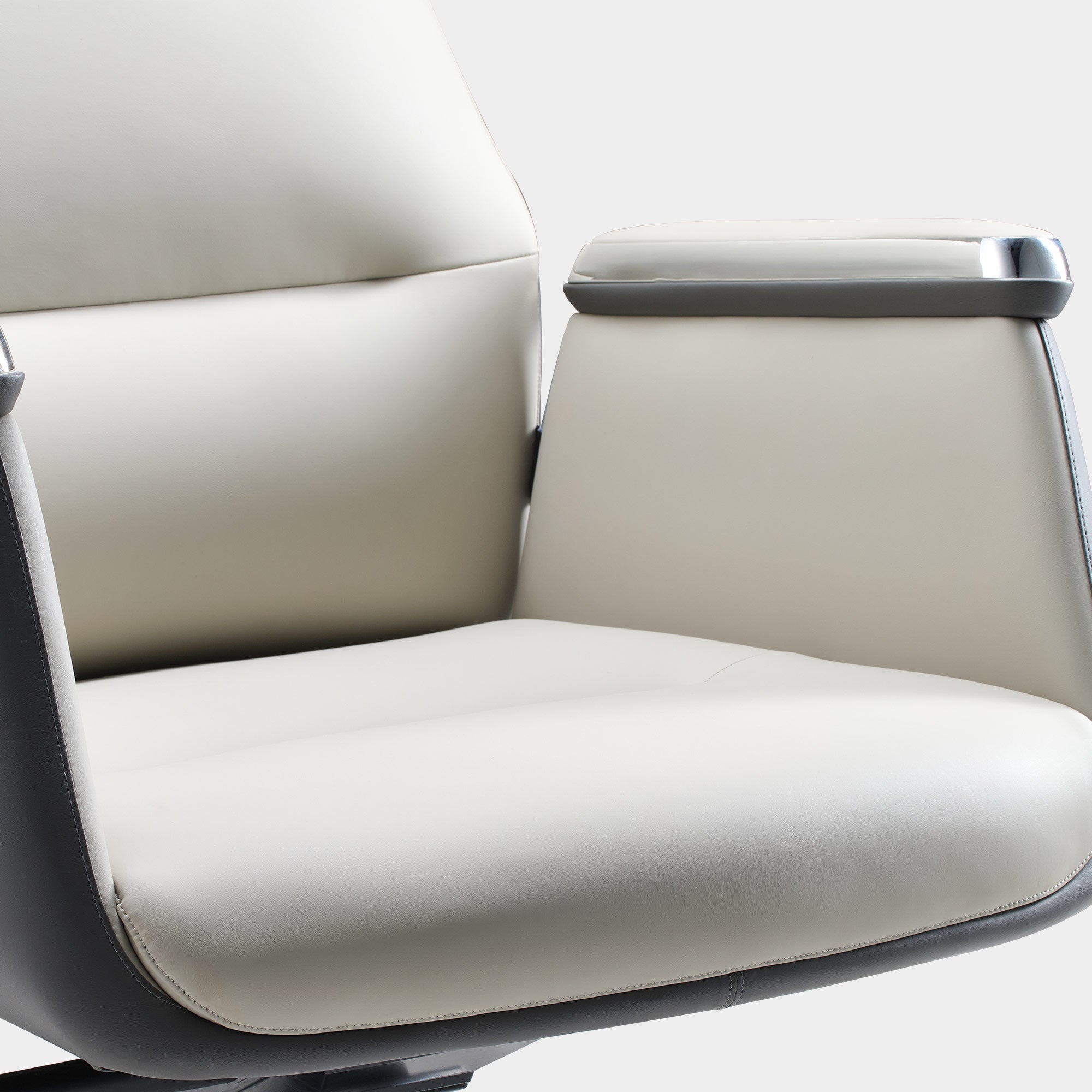 Eureka Royal II OC09 High Back Executive Office Chair
